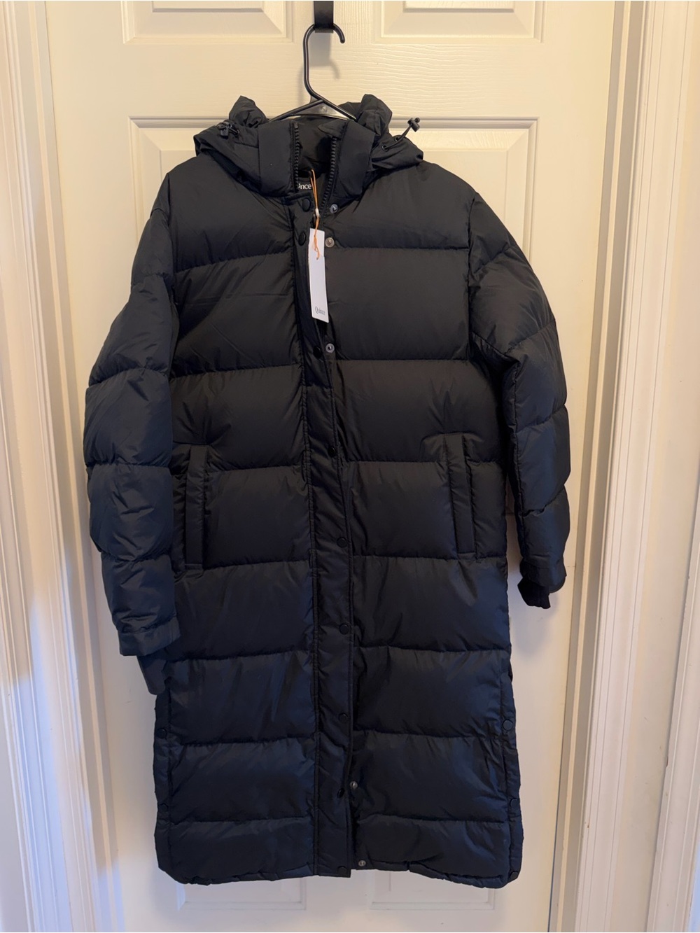 Quince Responsible Down Long Puffer Jacket Black Size Medium - Picture 5 of 11